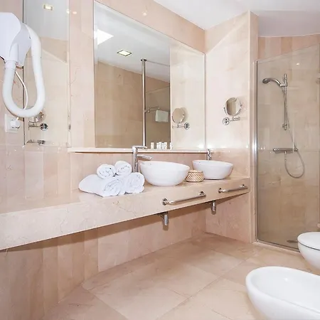 Villa Tauro Deluxe *