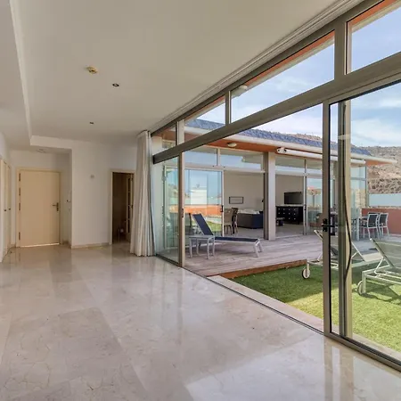 Tauro Deluxe Villa La Playa de Tauro
