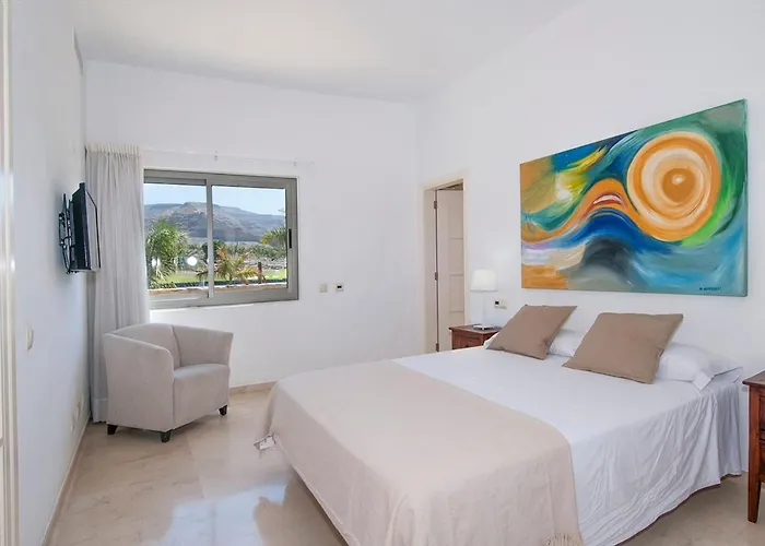 Tauro Deluxe Villa Taurito