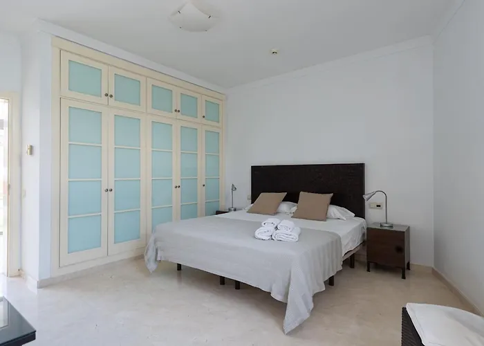 Tauro Deluxe Villa Taurito