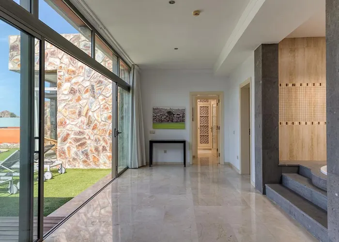 Tauro Deluxe Villa Taurito